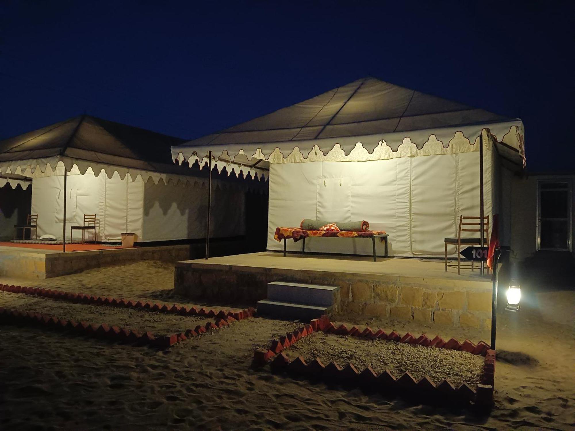 Night Stay Camp Джайсалмер Екстериор снимка